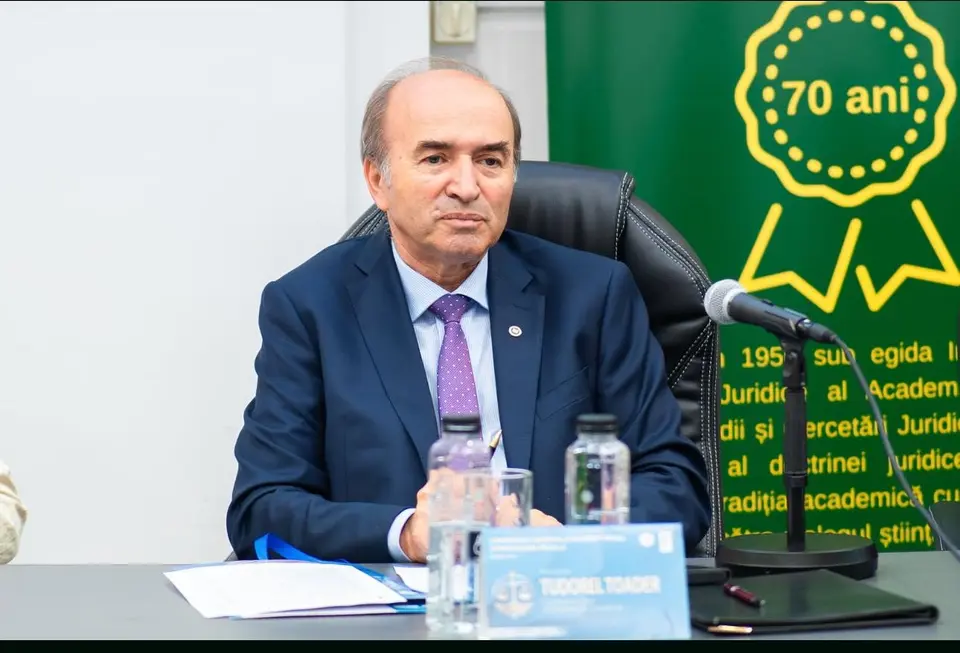 Son of Tudorel Toader, law lecturer in Iași, arrested for 30 days on rape and sexual assault charges
