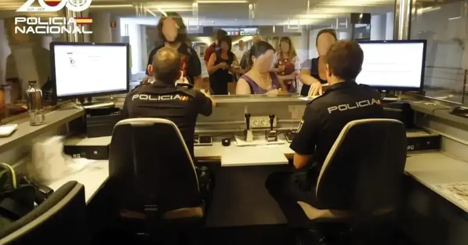 Police arrest 87 people at Palma airport over fake documents