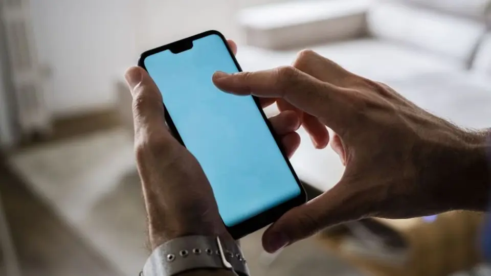 Man arrested in Ourense for faking mobile phone theft to claim insurance
