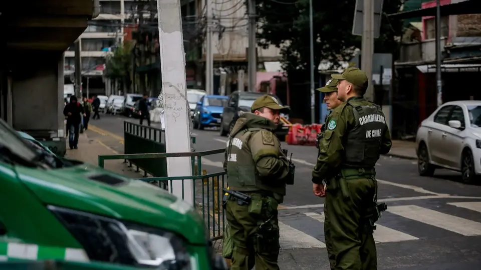 Adolescente de 14 años muerto a puñaladas en Santiago: el agresor también sería menor