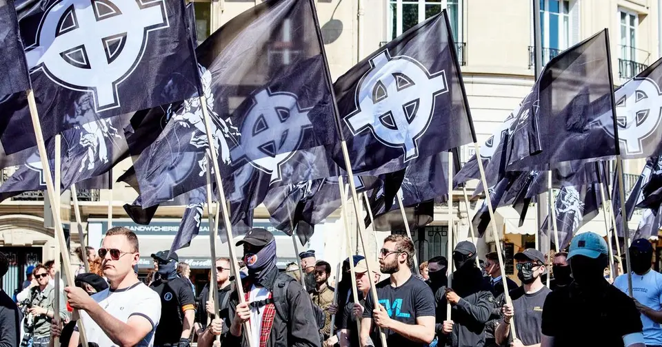 Extrême droite française : fusillades racistes et auteurs isolés difficilement détectables