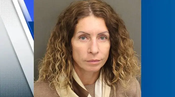 Florida mother arrested at airport after leaving four children alone for days
