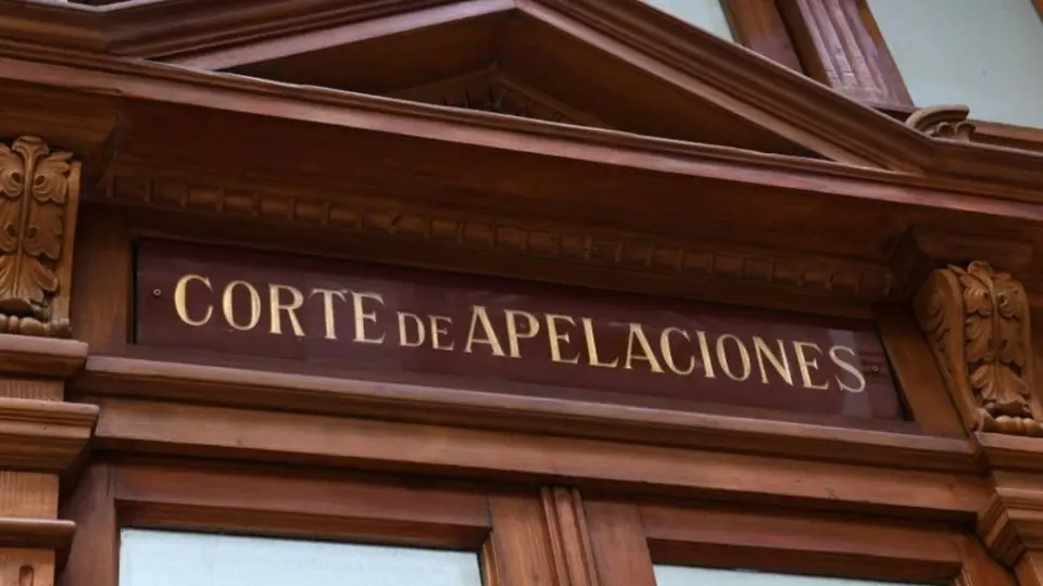 Former tourism agent must repay $66 million defrauded from Chilean Army
