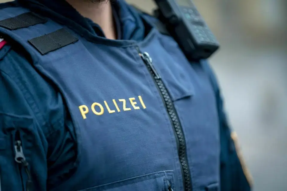 Falsche Polizisten bestehlen 84-Jährige im Pongau um 30.000 Euro