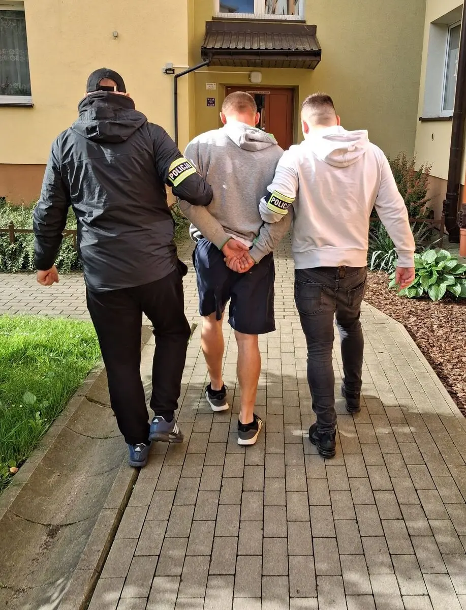Lata w ukryciu, teraz lata w więzieniu. 38-latek zatrzymany w Tarnowie