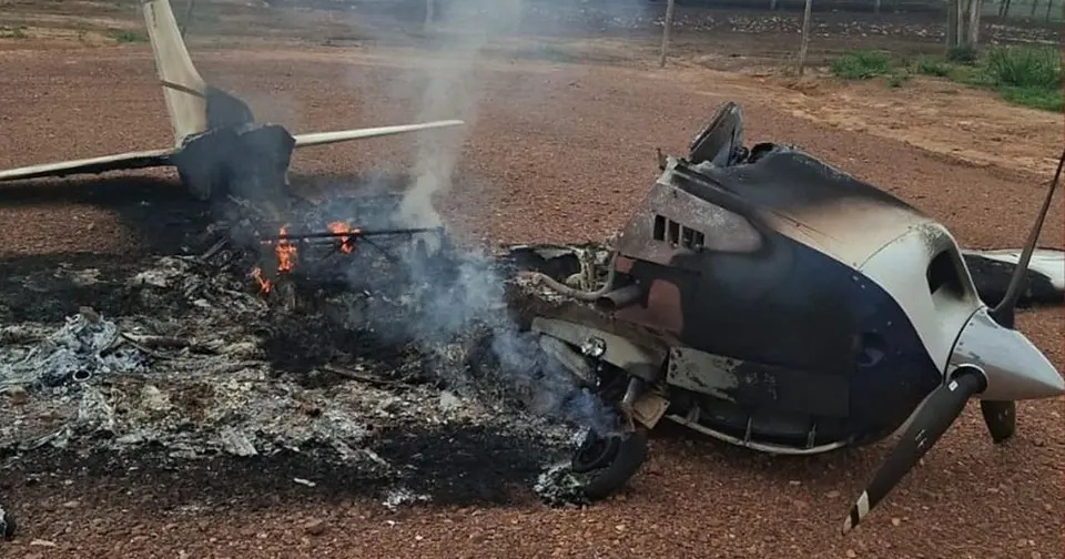 Avioneta boliviana incendiada en Mato Grosso: piloto muere tras huir de la Policía