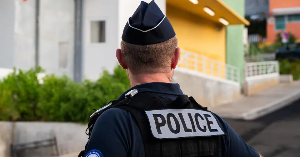 Shots fired at police officers in Guadeloupe: five suspects remanded in custody, GIGN reinforcements announced
