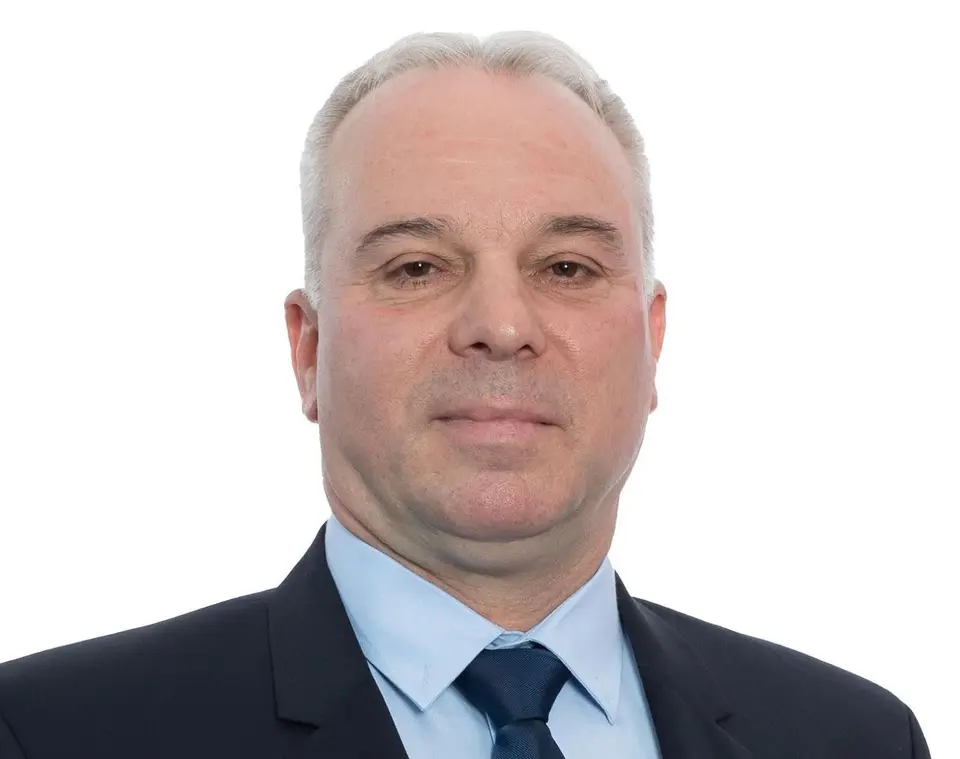 Primarul din Slănic Moldova arestat preventiv: mită de 21.000 de euro de la o firmă cu contract public