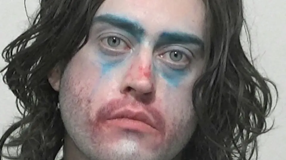 Joker-faced robber jailed 40 months for knife threats at Jarrow Morrisons