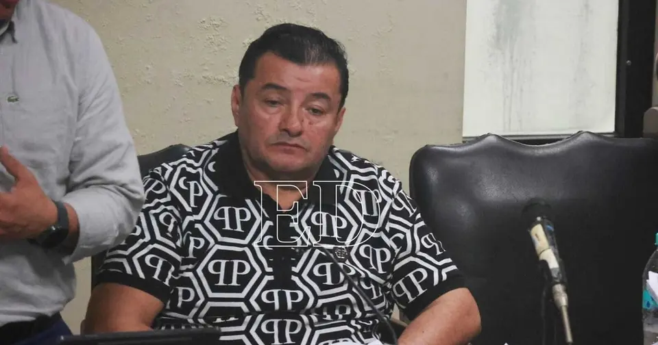 Dinero hallado en allanamiento a Fundamax: $19.800 y billetes en caja de zapatos