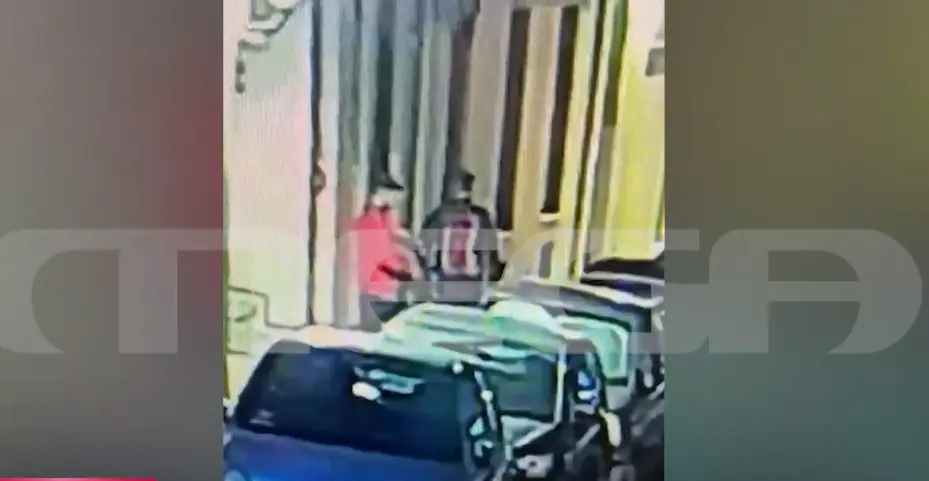 Three suspects in Plaka explosion – Arrest warrants issued for gas leak