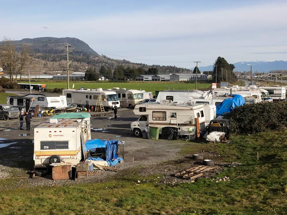 Manslaughter charge after fatal shooting at Abbotsford Highway 1 encampment