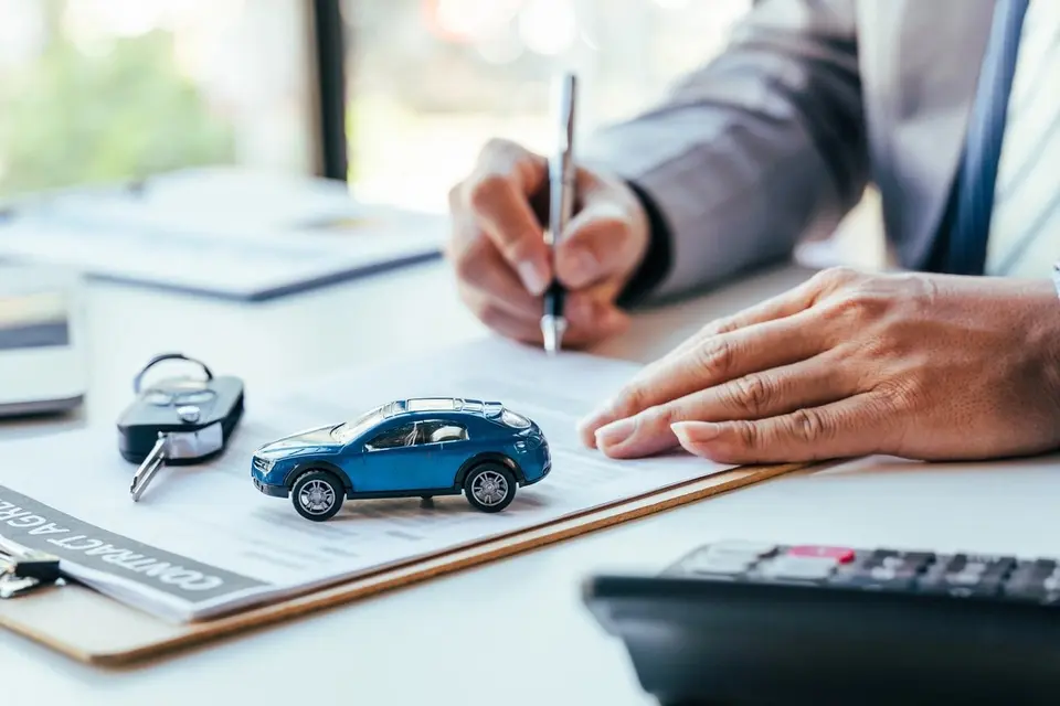 Czech insurance companies uncover fraud using AI, facing up to ten years in prison