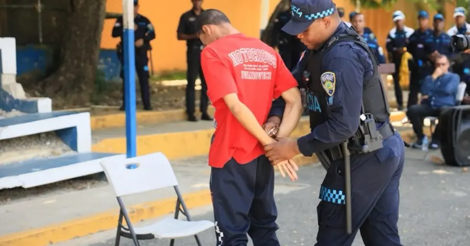 More than 350 wanted suspects surrender to Dominican police since August