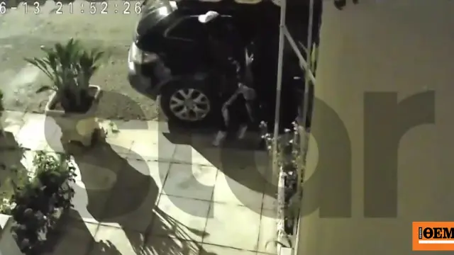 Gang disguises itself as police and robs homes with fake patrol cars