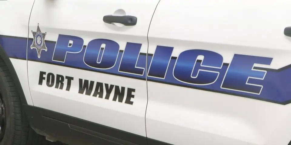 Woman, 26, arrested for fatal stabbing on Barr Street, Fort Wayne