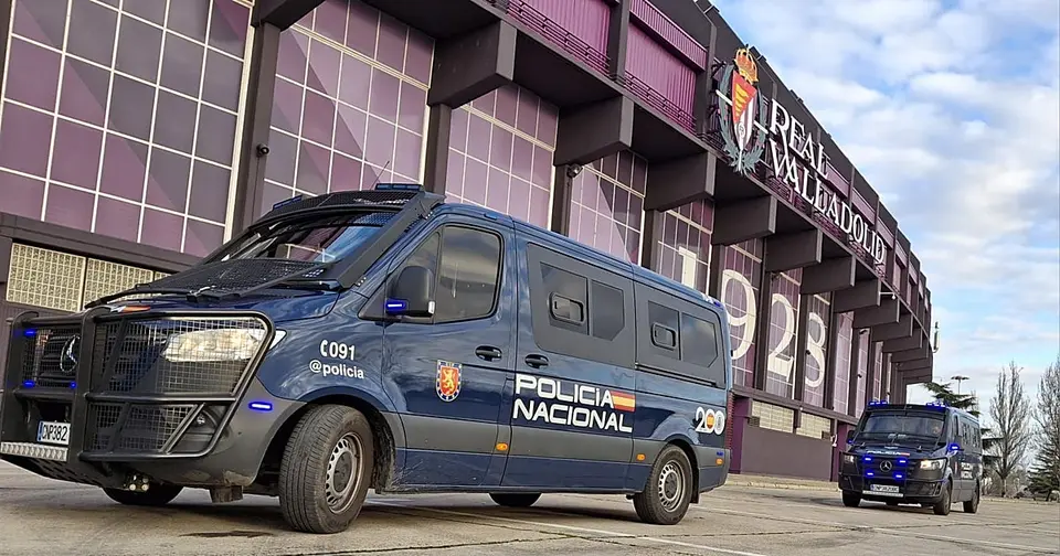 Seis ultras del Valladolid detenidos por la pelea a pedradas tras el partido ante el Zaragoza