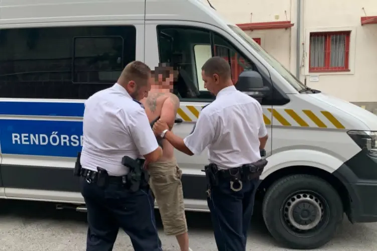 Police in Szekszárd Arrest Fugitive in Hiding on Kölesdí Farm