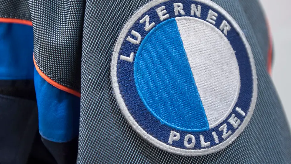 21-jähriger Schweizer nach Angriffen auf Frauen in Luzerner S-Bahn festgenommen