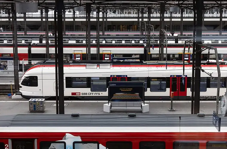 21-year-old Swiss man arrested after attack on women at Lucerne railway station
