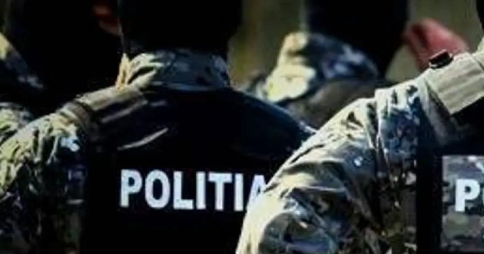 Network of staged luxury car accidents dismantled in Constanța