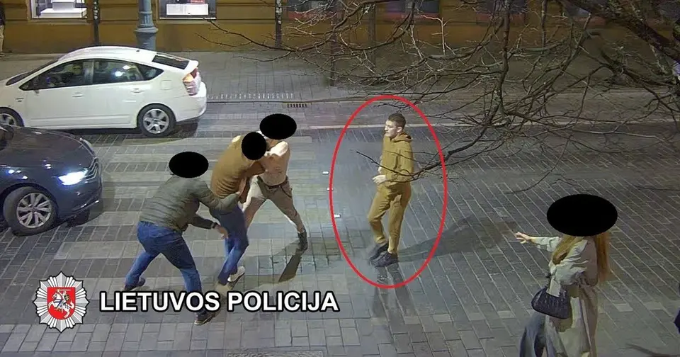 Two people assaulted near fast-food restaurant in Vilnius – police seek suspect