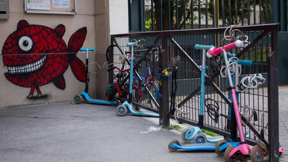 Frankreichs Hortskandal: Strukturversagen in 84 Schulen