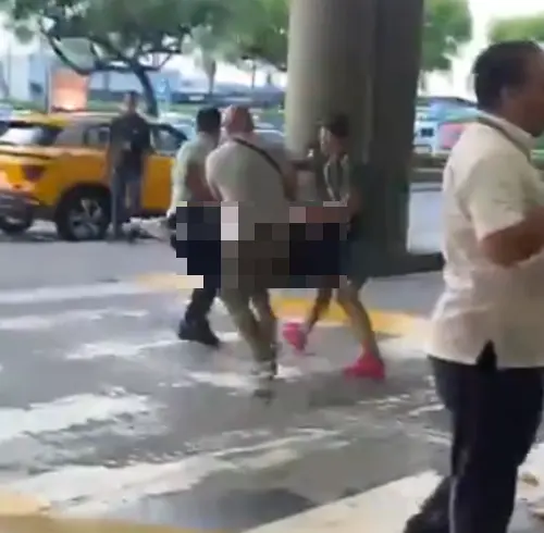 Contract killing at Guayaquil airport leaves one dead and several wounded