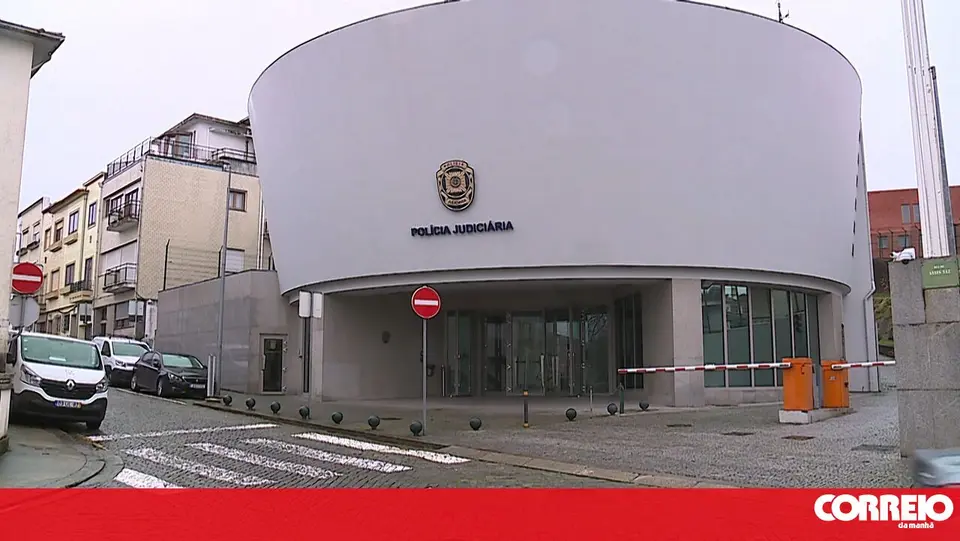 PJ detém dois homens no Porto e Gondomar por dezenas de burlas informáticas