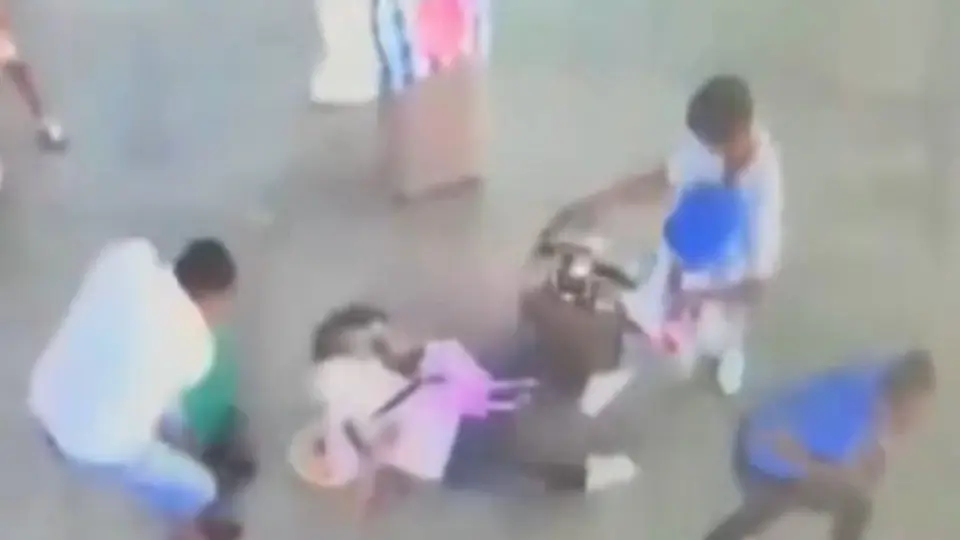 Ejecución en aeropuerto de Guayaquil: sicarios usaron peluche y flores para acercarse a su víctima