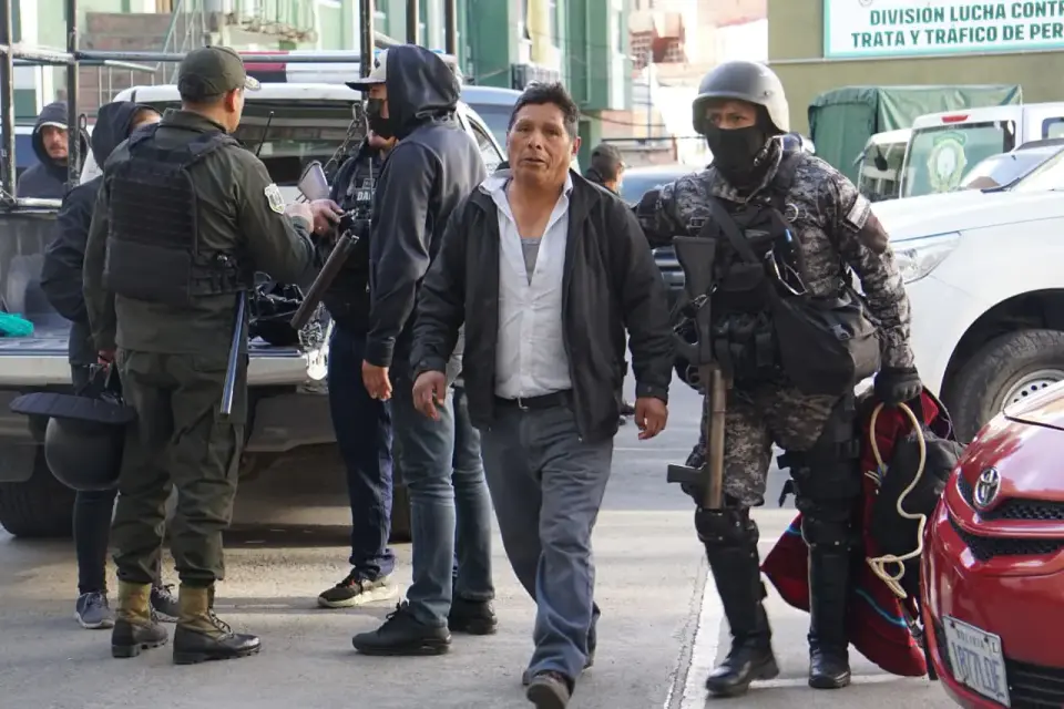 More than a hundred people detained in La Paz disturbances