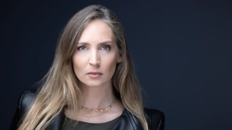 Juliette, ex-mannequin française, raconte comment elle a échappé à Jeffrey Epstein