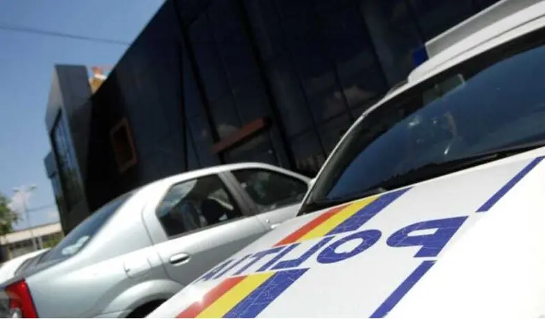 Agent șef de poliție din Timiș, arestat la domiciliu pentru agresiune sexuală