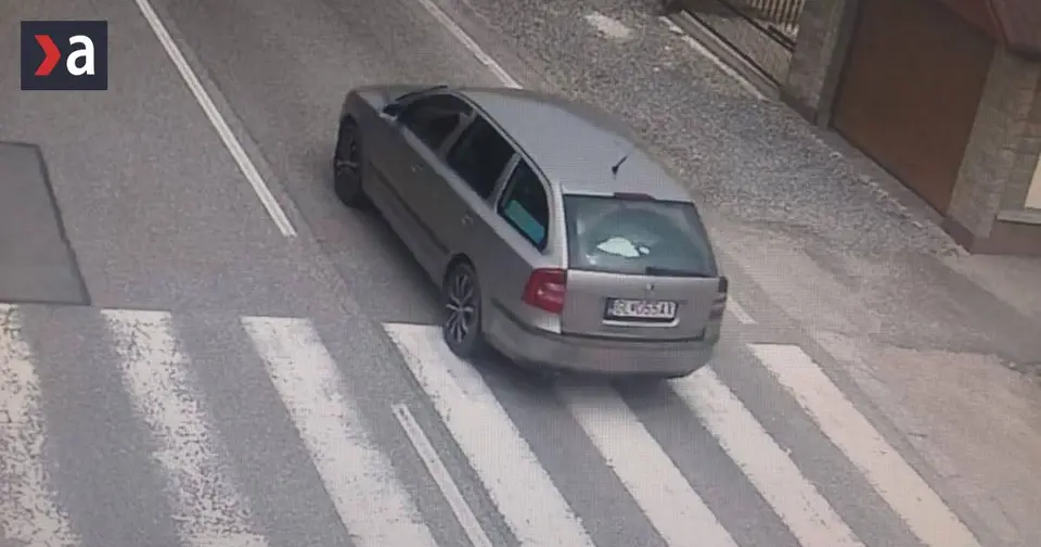 Policajti v Gelnici pátrajú po sivej Octavii, ktorá opustila miesto násilného činu
