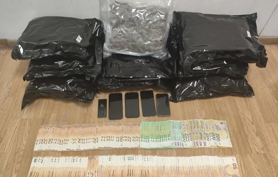 Couple arrested: Nearly 10 kilograms of cannabis and thousands of euros seized in Athens