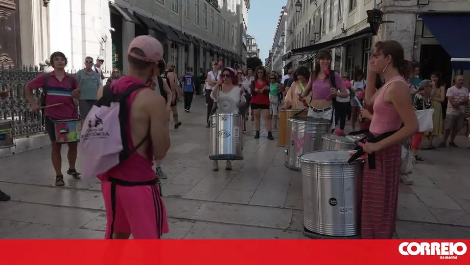 Demonstration in Lisbon contests suspended sentence for PSP officer