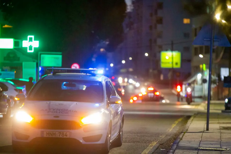 Five arrests in nationwide police operations: drugs, traffic violations and illegal residence