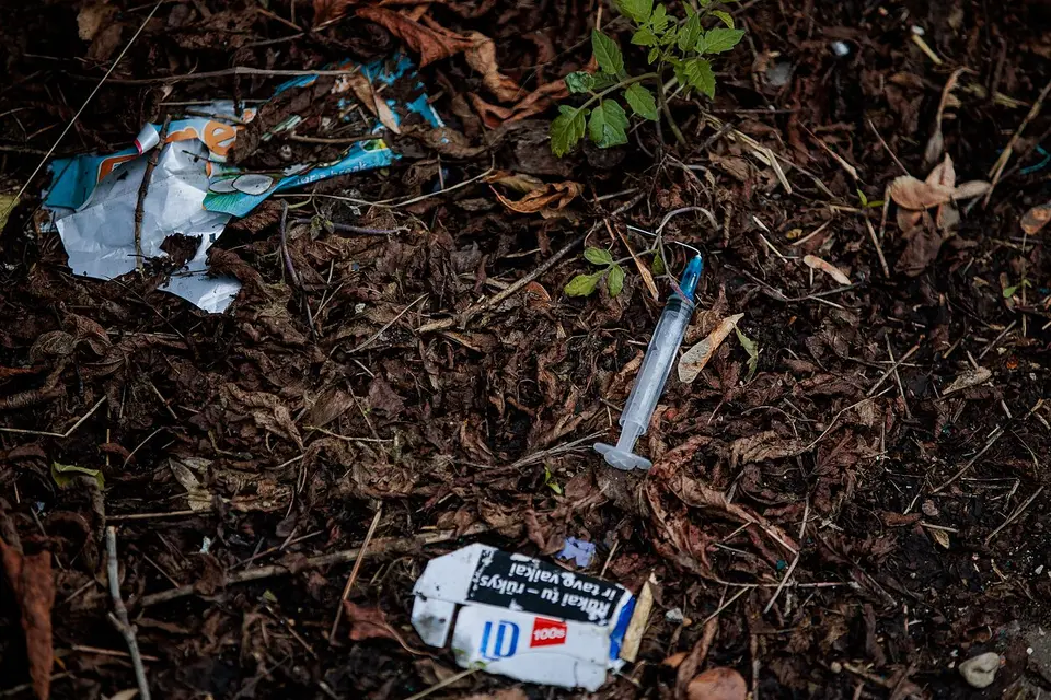 Eight drug dealers and users detained in Markučiai
