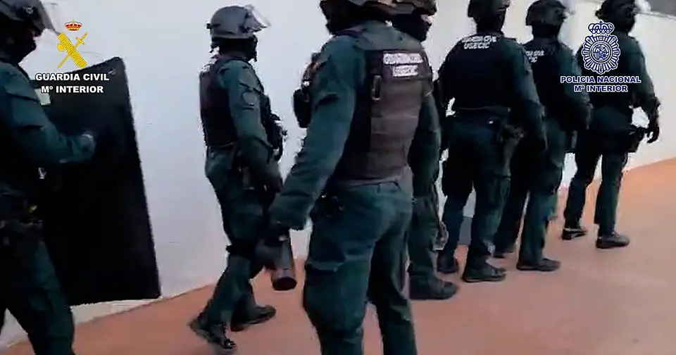 Nine arrested in Alicante in dismantling of international vehicle theft and forgery ring