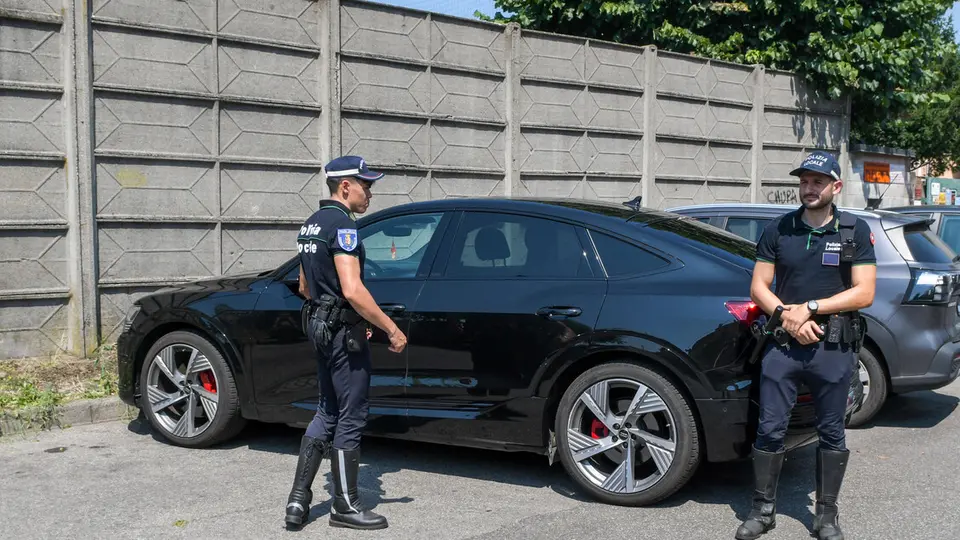 27-year-old arrested after hitting motorcycle officer in Milan