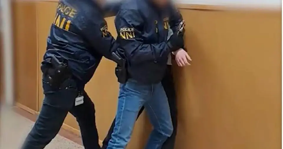 Budapest: Mentős kanibalizmus miatt letartóztatták, emberi maradványokat találtak otthonában