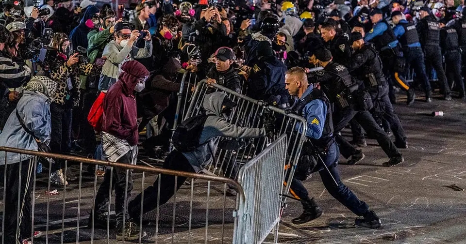 Newark Imposes Curfew Near Delaney Hall After Violent Clashes at ICE Protests
