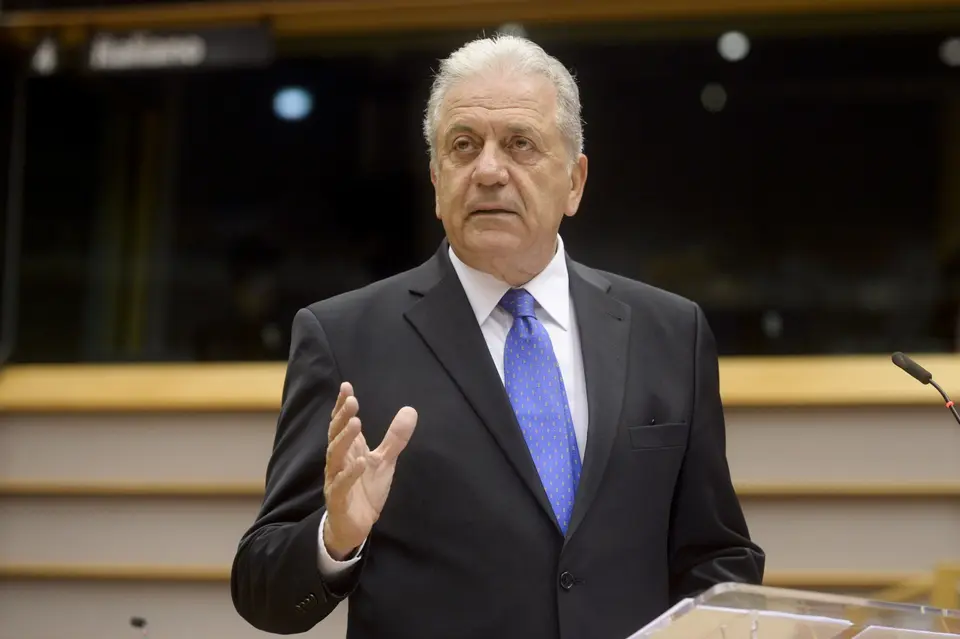 Avramopoulos on Qatargate: "This whole story is nonsense"