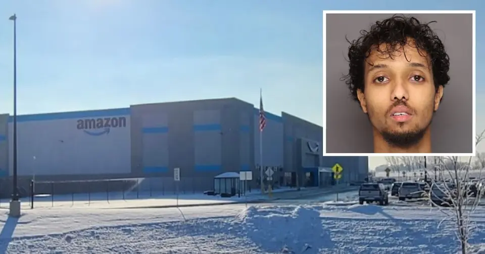 Amazon Worker Sentenced to Over 10 Years for Fatally Shooting Colleague Over Gun Flashlight