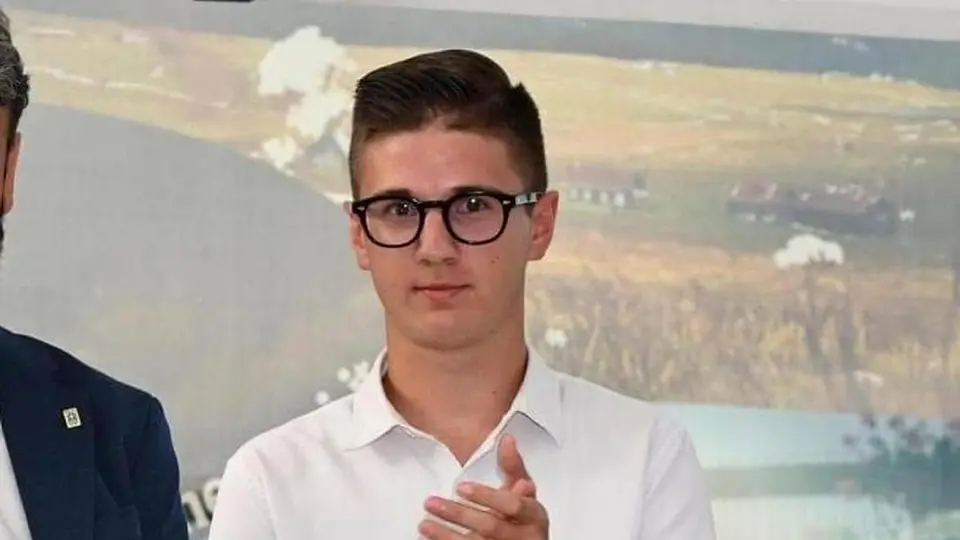Ordigno sotto casa del giornalista Cappellari: "Non c'entra la camorra"