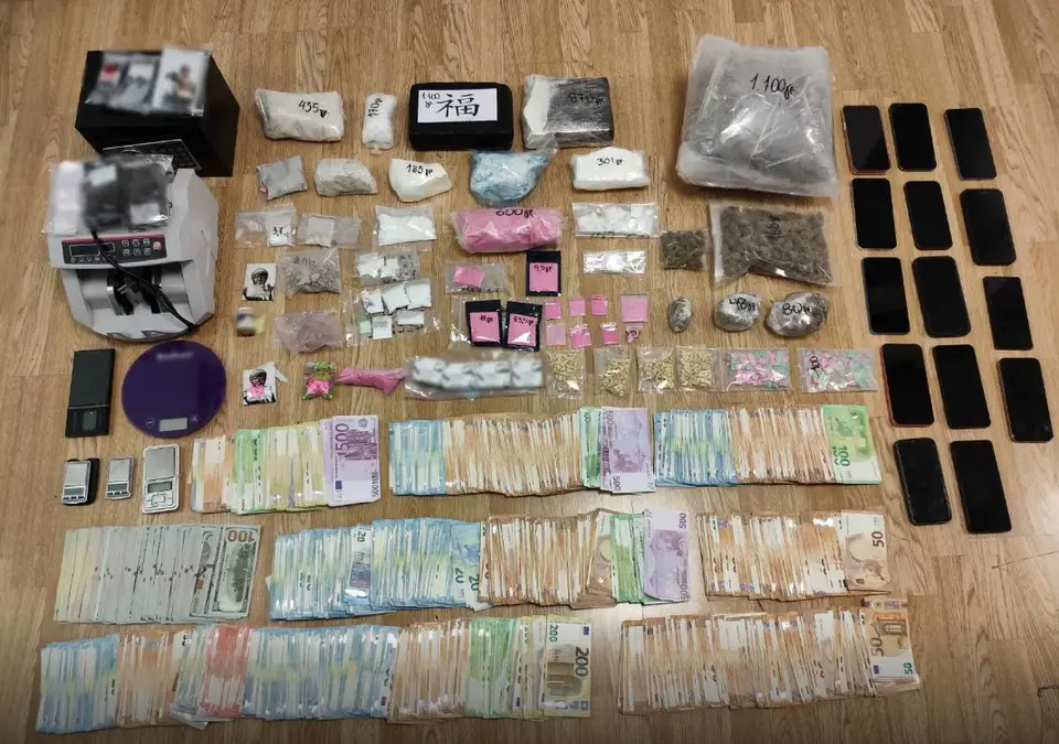 Drug trafficking network dismantled in Attica and Mykonos