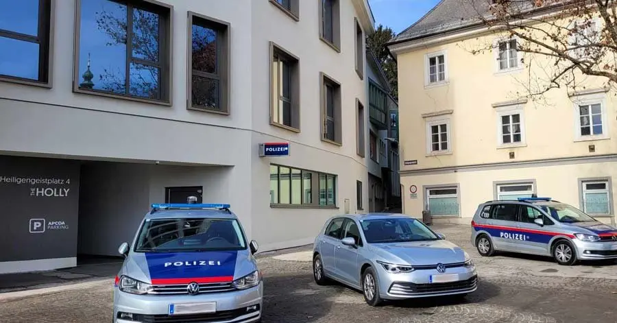 53-Jähriger in Klagenfurt in Gewahrsam: Gewalt gegen Partnerin und Widerstand gegen Polizei