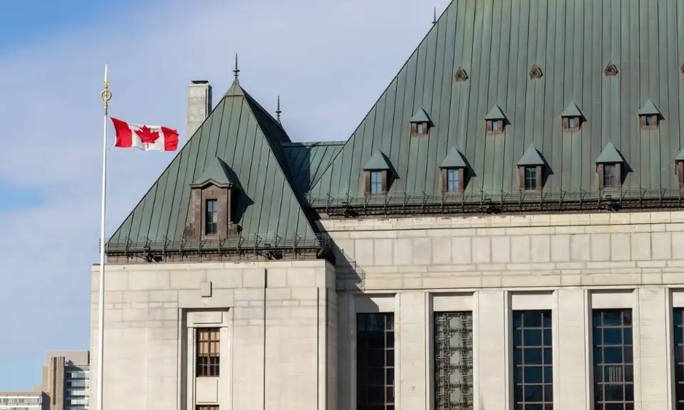 Top court affirms defendants' right to erased police discipline files
