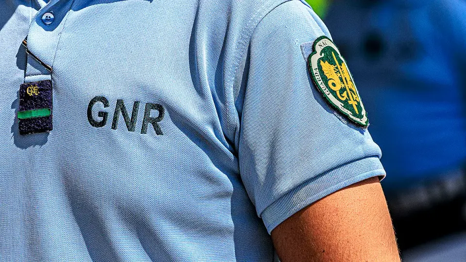 Militar da GNR dispara para o ar em Portalegre com ministro presente
