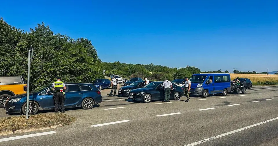 Intoxicated drivers on Zemplín Reservoir: taxi driver loses licence, second man ends up in custody